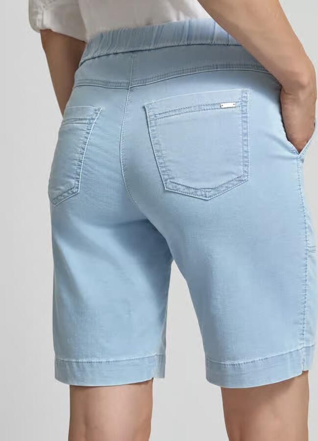 TONI straight fit korte broek met achterzakken model 'Sue'