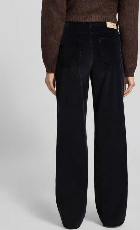 TONI Wide fit corduroy broek met steekzakken model 'Liv'