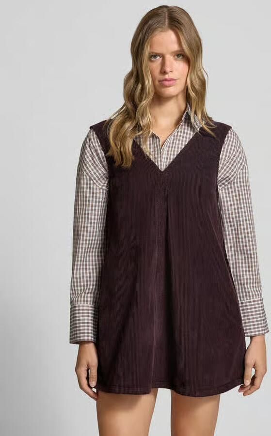 Topshop Minijurk van ribfluweel met V-hals model 'ERIKA' - Foto 2
