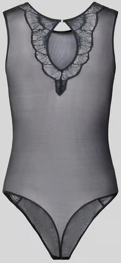 Triumph String-body in semitransparant design model 'Palina Moonlight Kiss'