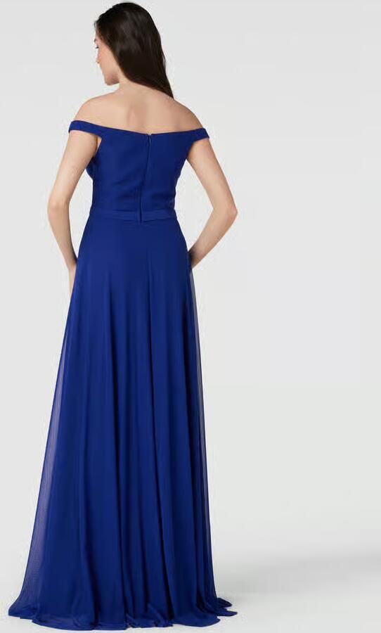 TROYDEN COLLECTION Avondjurk in off shoulder-look