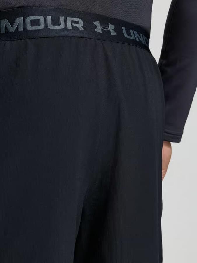 Under Armour Regular fit korte broek met geïntegreerde legging model 'Vanish' - Foto 2