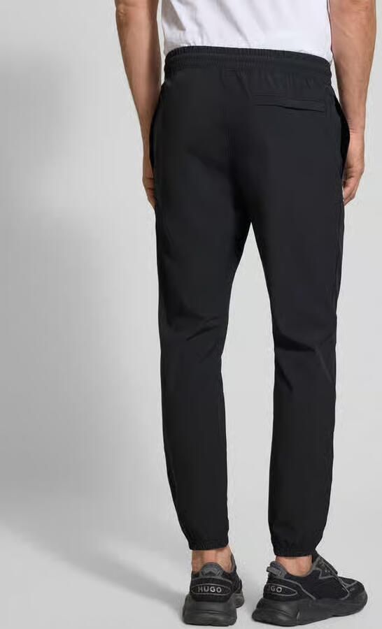 Under Armour Relaxed fit trainingsbroek met labelprint model 'Vibe'