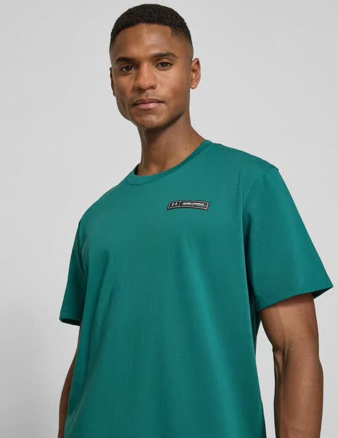 Under Armour Regular Fit T-shirt met logo-applicatie