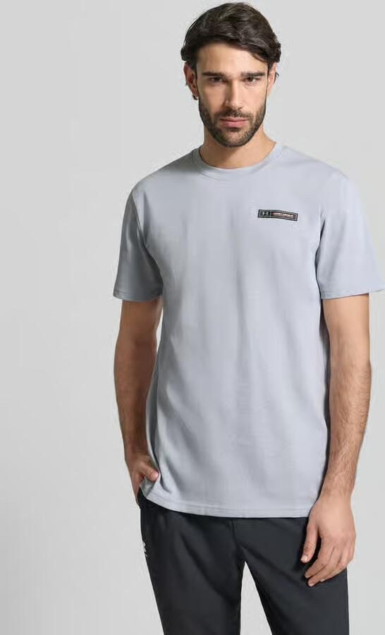 Under Armour Regular Fit T-shirt met logo-applicatie - Foto 3