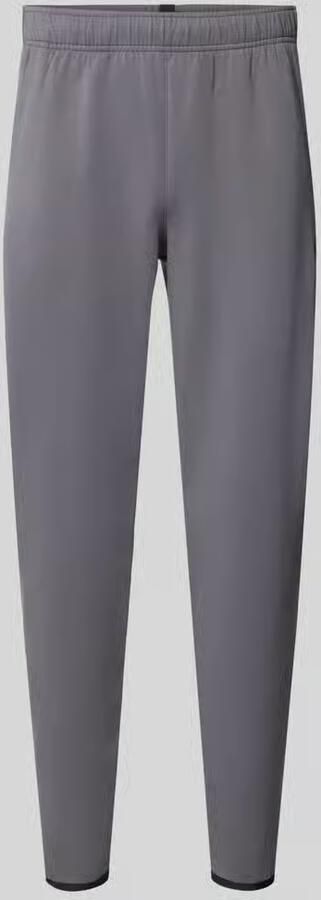 Under Armour Regular fit trainingsbroek met katoen-aandeel model 'Unstoppable'