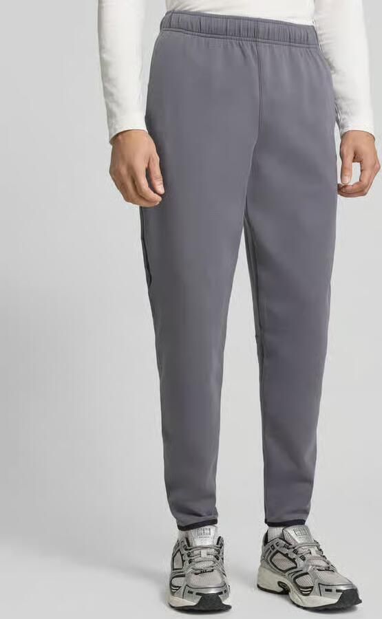 Under Armour Regular fit trainingsbroek met katoen-aandeel model 'Unstoppable' - Foto 2