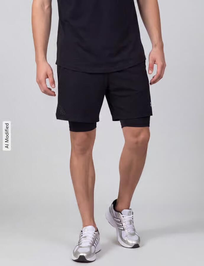 Under Armour relaxed fit sportshorts in dubbele-laagjeslook - Foto 3