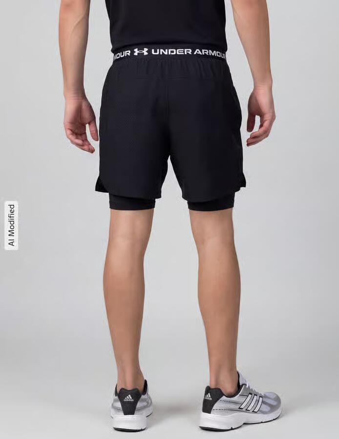 Under Armour relaxed fit sportshorts in dubbele-laagjeslook - Foto 2