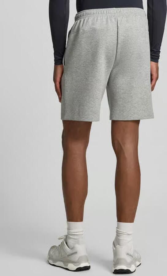Under Armour short met ritszak