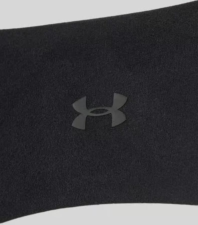 Under Armour slim fit bralette met spaghettibandjes