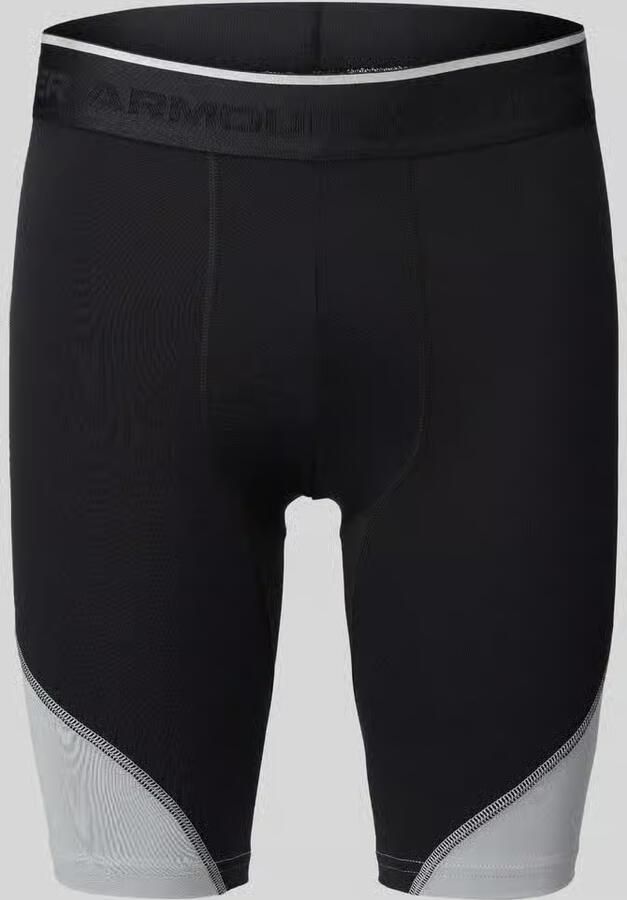Under Armour Slim fit sportshorts met logoprint