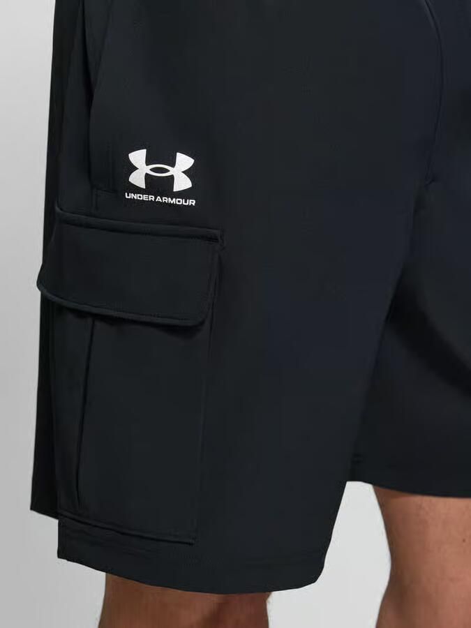 Under Armour Straight fit korte broek met cargozakken model 'Vibe' - Foto 2