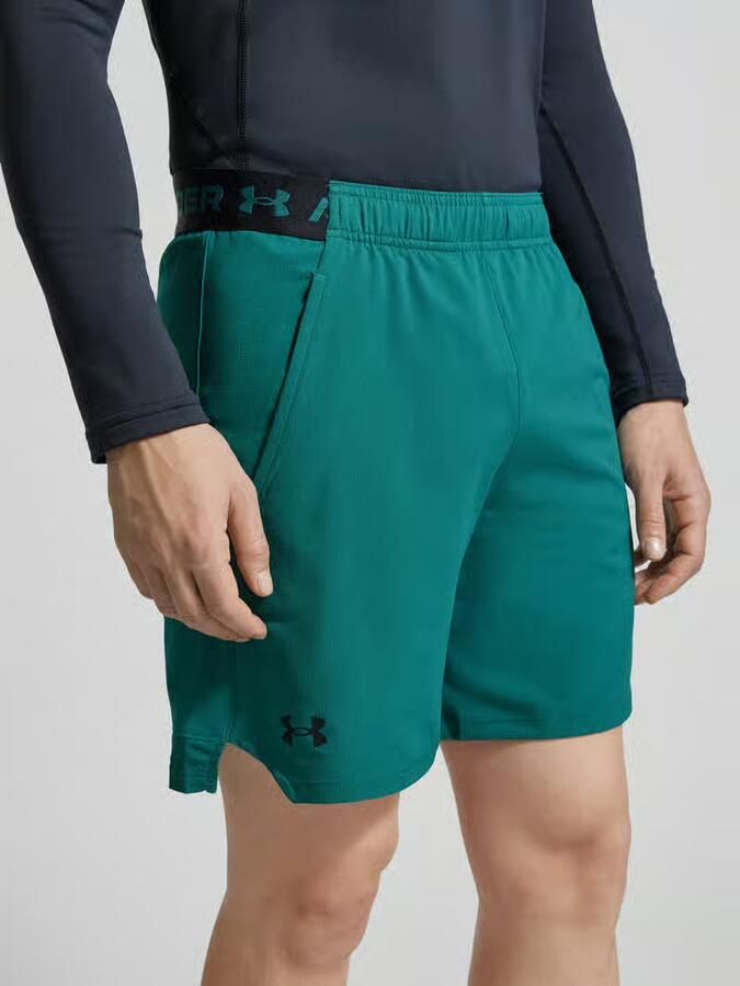Under Armour Straight fit korte broek met Logoprint Model 'Vanish' - Foto 2