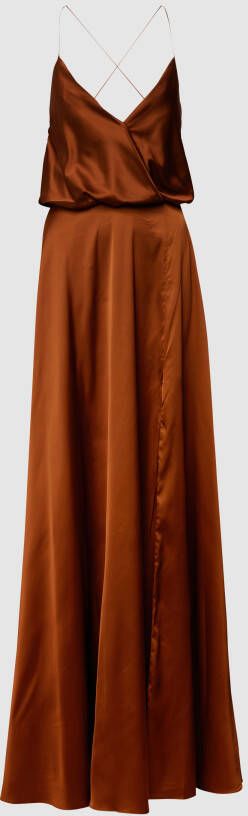 Unique Avondjurk in maxilengte met V-hals