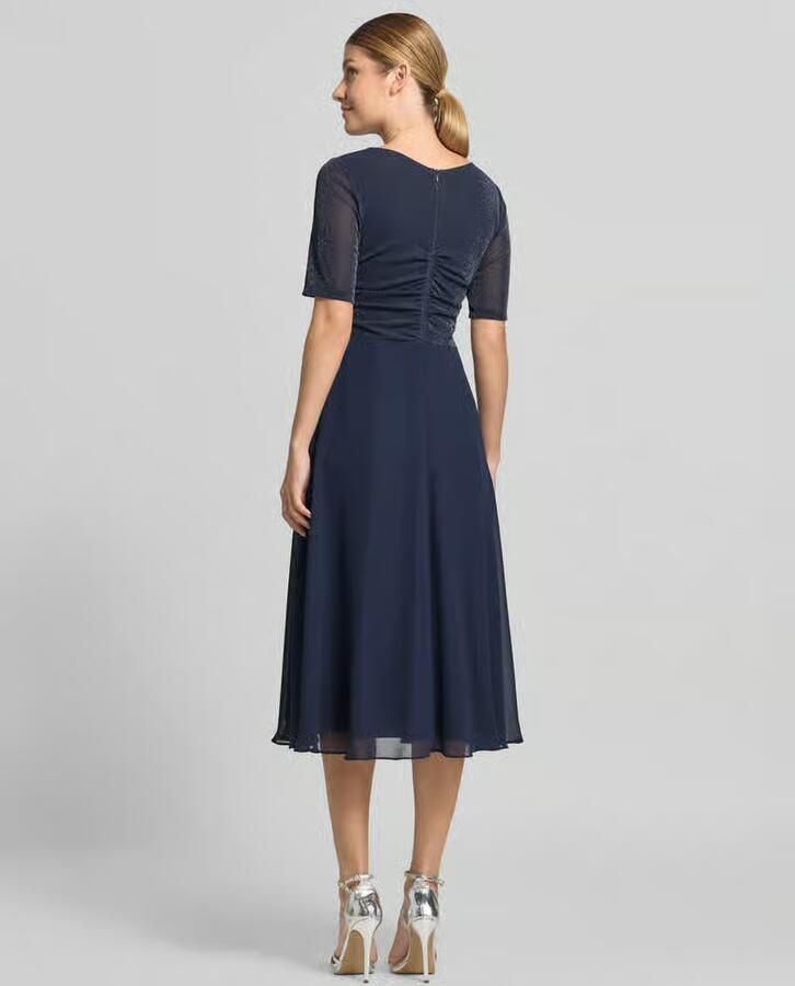 Vera Mont fit and flare cocktailjurk met watervalhals