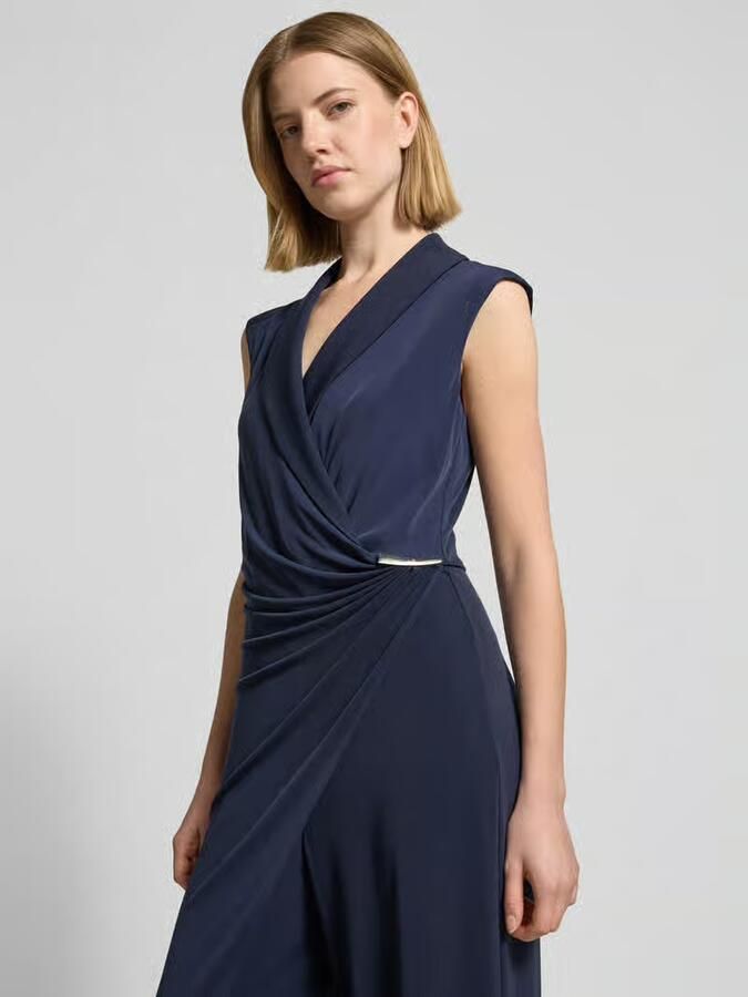 Vera Mont Jumpsuit in wikkellook met sjaalkraag