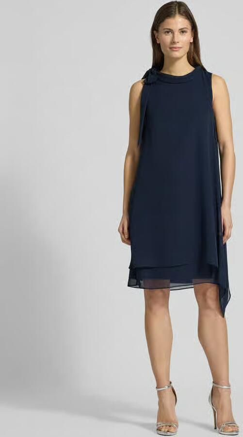 Vera Mont Knielange cocktailjurk met asymmetrische zoom - Foto 2