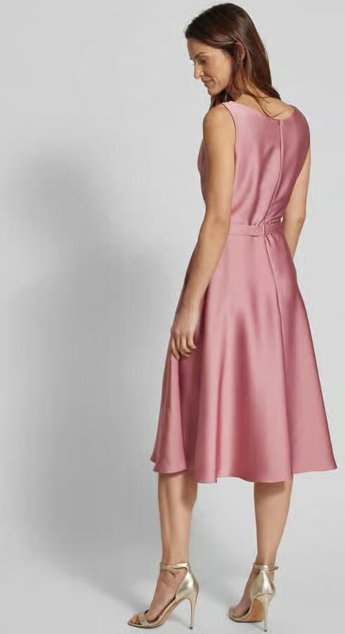 Vera Mont Knielange cocktailjurk met cascadehals