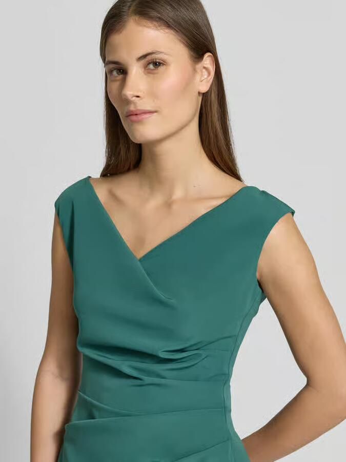 Vera Mont Knielange cocktailjurk met plooien
