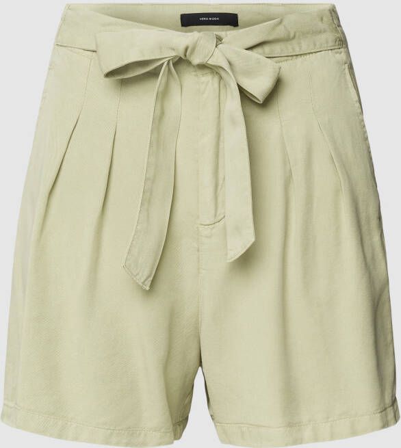 Vero Moda Korte broek van lyocell met stoffen riem model 'MIA'
