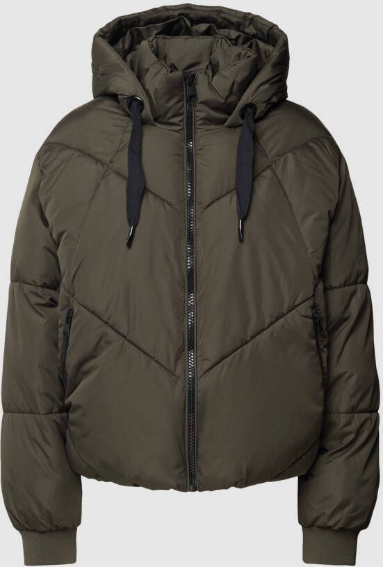 Vero Moda Outdoor Kort gewatteerd jack met ritszakken