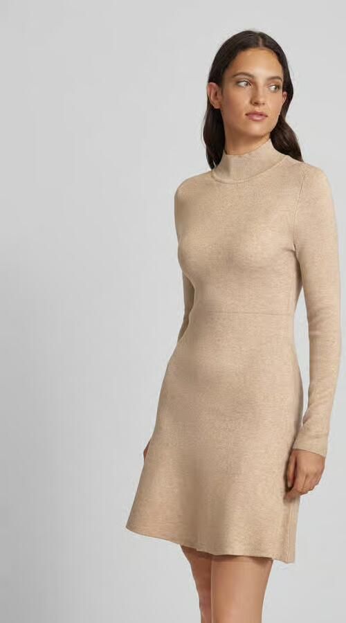 Vero Moda Getailleerde gebreide jurk met geribde ronde hals model 'GOLD' - Foto 2