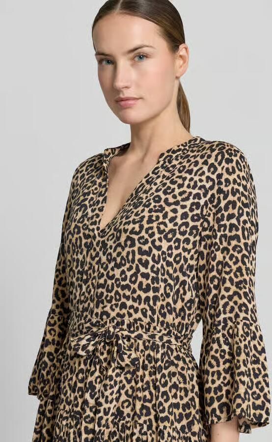 Vero Moda Tuniekjurk VMMELBA 3 4 SHORT BELT DRESS WVN GA NOOS Zomerjurk met volant en taille-bindgordel - Foto 4