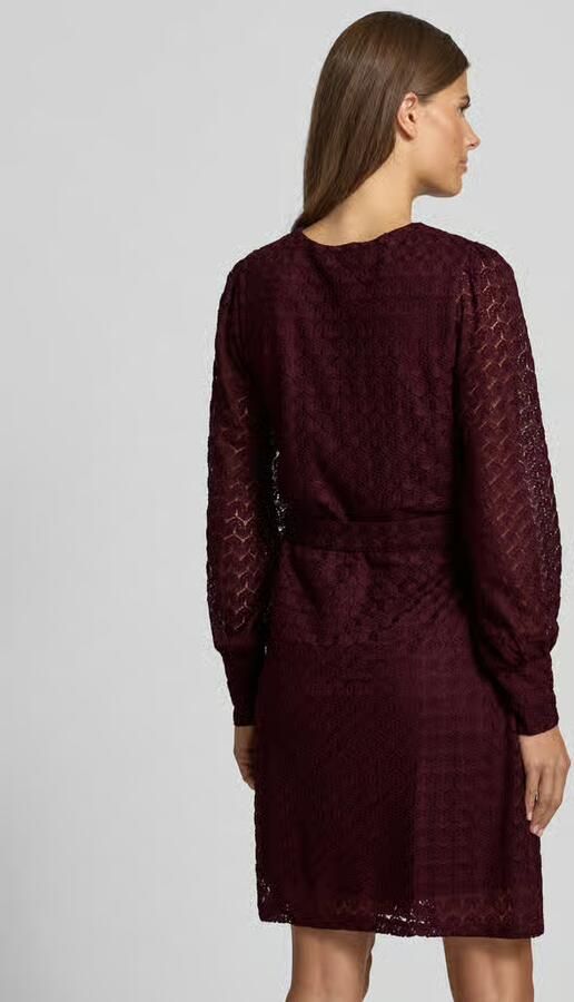 Vero Moda Getailleerde vrijetijdsjurk in kantlook model 'BECCA'