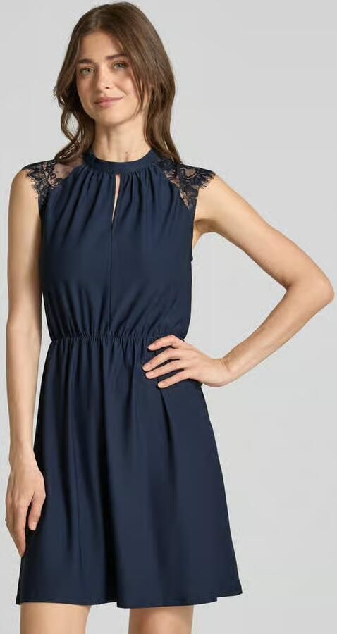 Vero Moda Getailleerde vrijetijdsjurk met kanten afwerking model 'MILLA' - Foto 3