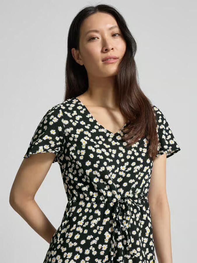 Vero Moda Getailleerde vrijetijdsjurk van pure viscose model 'EASY JOY' - Foto 4
