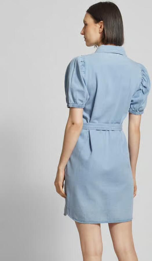 Vero Moda Knielange jeansjurk met strikceintuur model 'ABIGAIL'