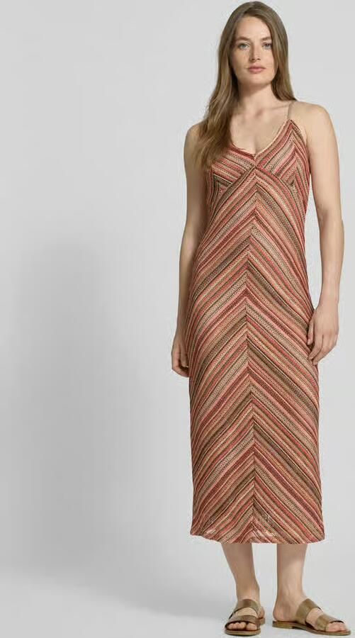 Vero Moda Nauwsluitende midi-jurk met fijn ajourpatroon model 'DEMI' - Foto 6