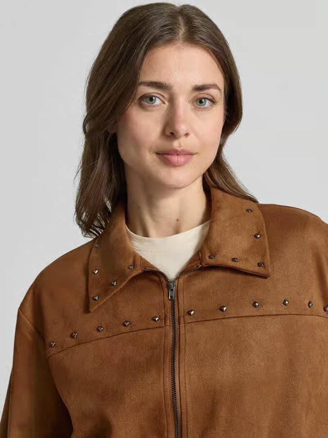 Vero Moda regular fit bomberjack met studs model 'ANDREA' - Foto 3