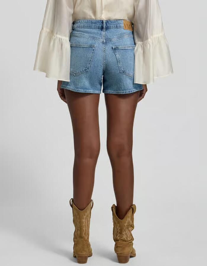 Vero Moda regular fit korte jeans van katoenmix model 'TESS'