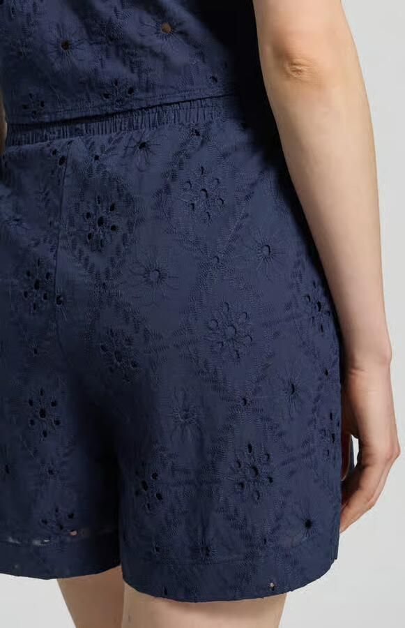 Vero Moda regular fit shorts van zuiver katoen model 'ELIZA'