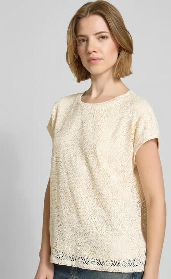 Vero Moda Regular fit T-shirt in ajourbreisel-look model 'MAYA'