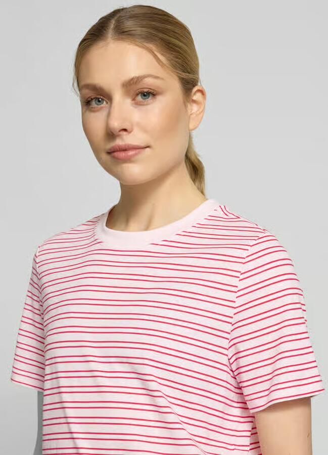 Vero Moda regular fit T-shirt van puur katoen model 'PAULINA'