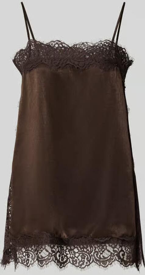 Vero Moda relaxed fit top met kant model 'CHARM LACE SINGLET'