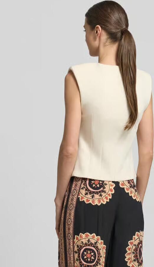 Vero Moda slim fit top met knoopsluiting model 'SCARLET'