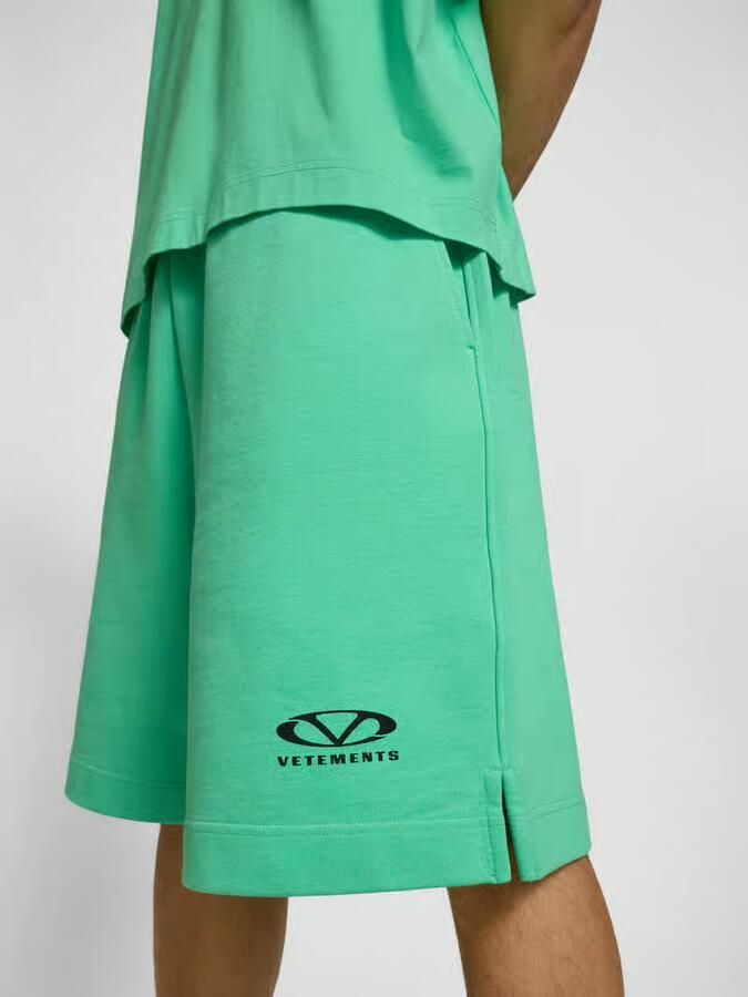 VETEMENTS Sweatshorts met labelprint