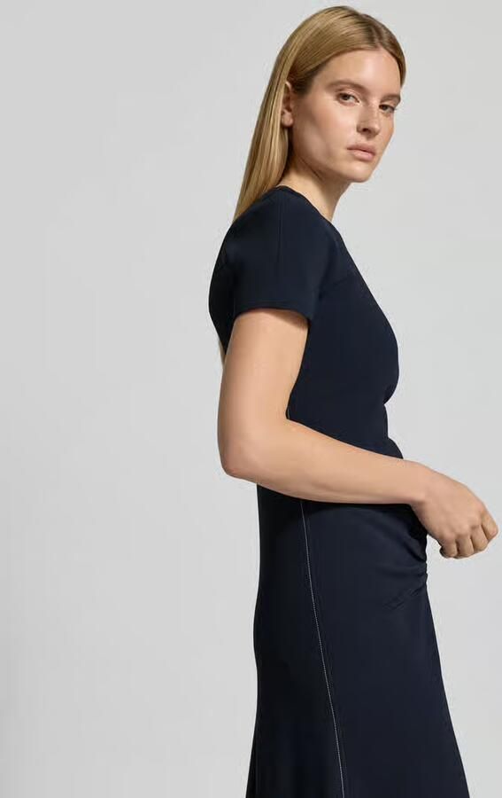Victoria Beckham Midilengte jurk van Viscosemix