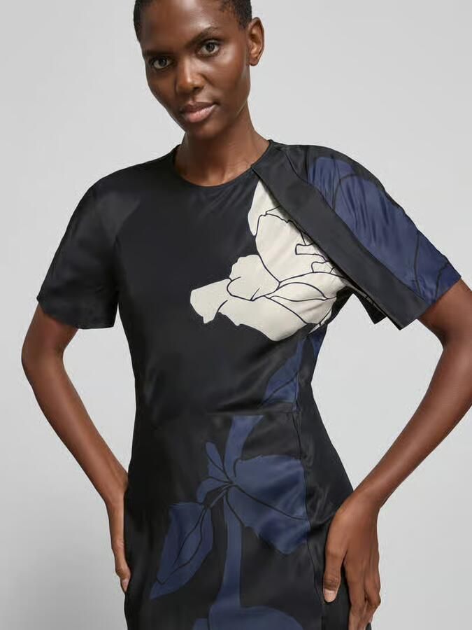 Victoria Beckham slim fit maxijurk van pure viscose