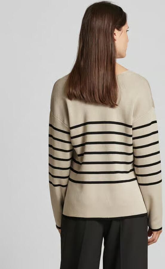 Vila Gebreide pullover met V-hals model 'OSTRIA' - Foto 4