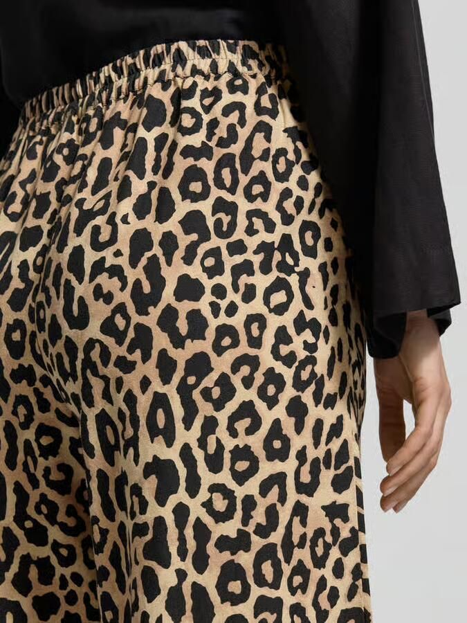 Vila Stoffen broek van viscosemix in all-over look model 'PRISILLA'