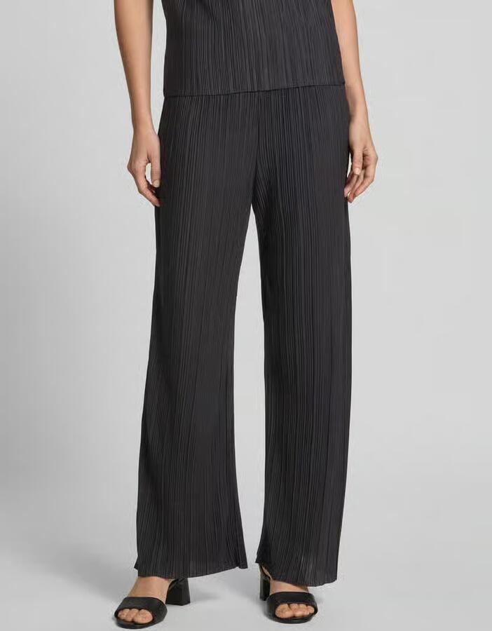 Vila Wide leg stoffen broek met plissévouwen model 'PLISA' - Foto 5