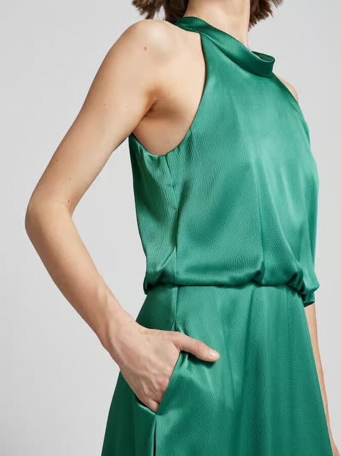 VM by Vera Mont Cocktailjurk met halter