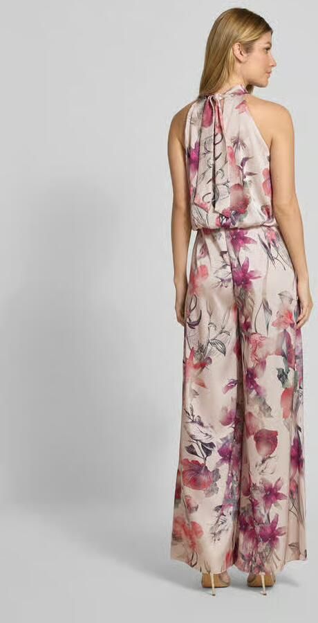VM by Vera Mont Jumpsuit met halter in een all-over look