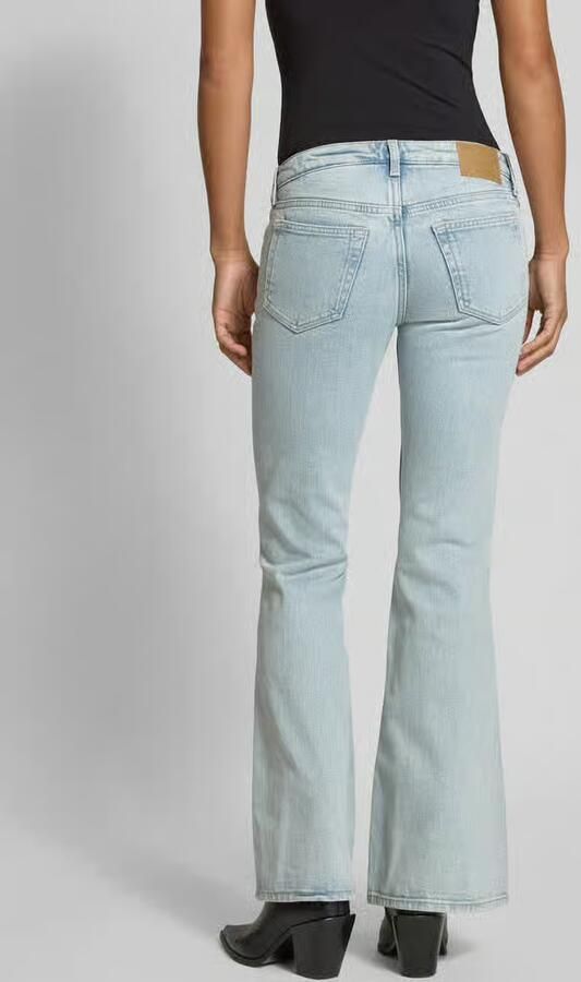 Weekday Flared jeans van katoenmix - Foto 3