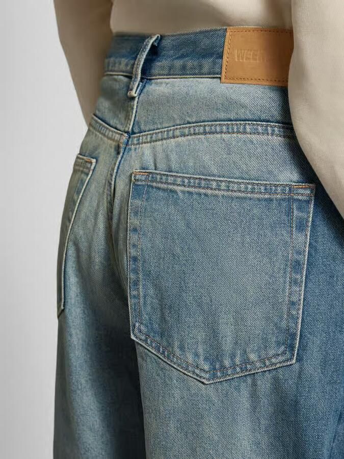 Weekday Loose fit jeans in 5-pocketmodel model 'Rail'